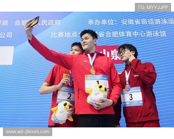 年轻前锋重返赛场强势助力球队再创辉煌征程主题新闻发布会盛况集